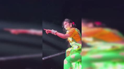 gautami patil change clothes video|Lavani dancer Gautami Patils MMS video goes viral,。